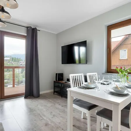 Cozy With Parking And Balcony By Renters Szklarska Poreba